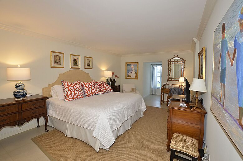 Penthouse *5* on the Water - Vero Beach, Florida