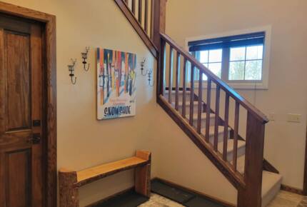 Black Bear Luxury Townhome with Private Hot Tub - Snowshoe, West Virginia