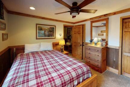 Treetop Walk To Ski and Village - Snowshoe, West Virginia