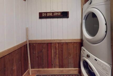 Treetop Walk To Ski and Village - Snowshoe, West Virginia