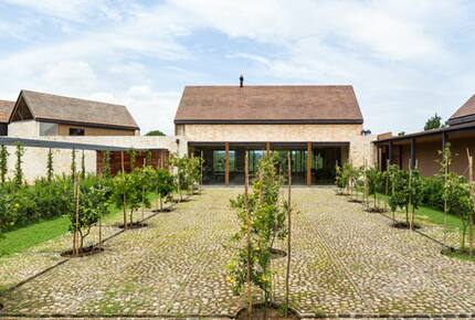 View of the orchid , orangeríe , some years ago.