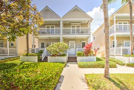 Casa Wahoo | Waterfront Retreat with boat slip available at Grassy Key Marina - Duck Key, Florida