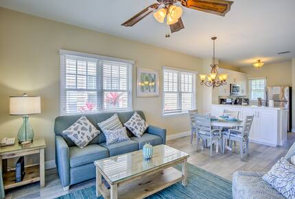 Casa Wahoo | Waterfront Retreat with boat slip available at Grassy Key Marina - Duck Key, Florida