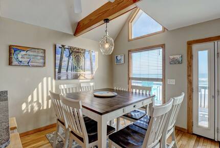 Quaint Oceanfront Island Escape - Surf City, North Carolina