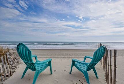Quaint Oceanfront Island Escape - Surf City, North Carolina