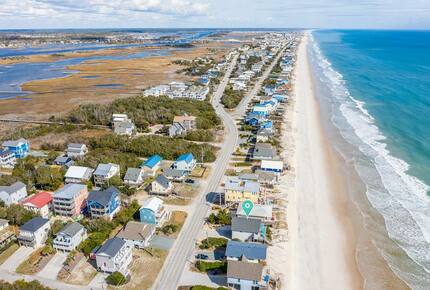 Quaint Oceanfront Island Escape - Surf City, North Carolina