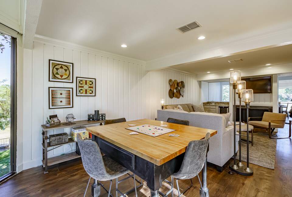 Peaceful Retreat near Lake Travis - Lakeway, Texas