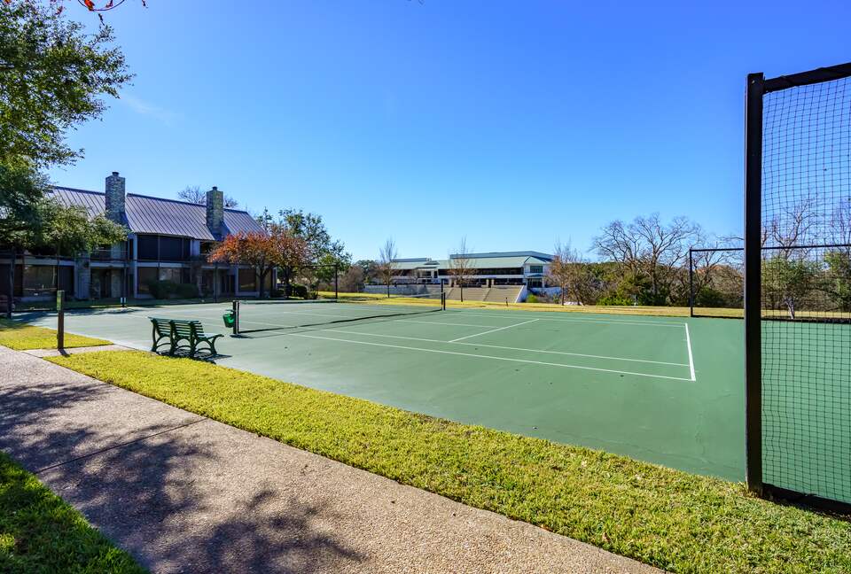 Peaceful Retreat near Lake Travis - Lakeway, Texas