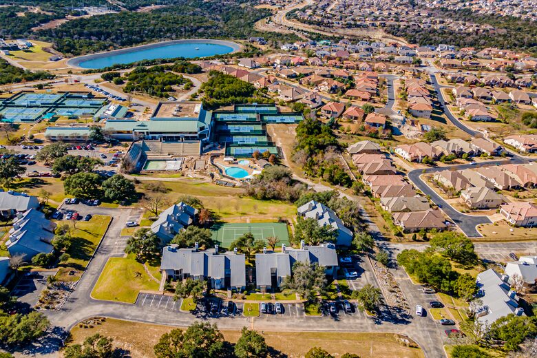 Peaceful Retreat near Lake Travis - Lakeway, Texas