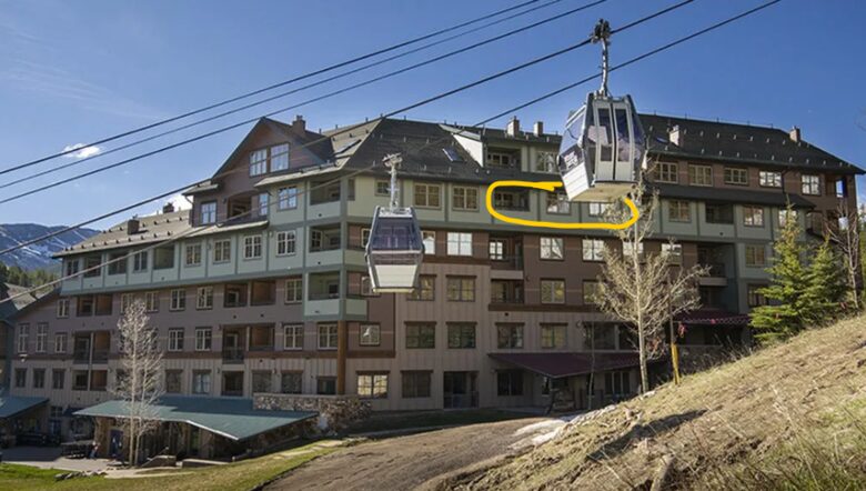 Condo in Zephyr Mountain Lodge, Slopeside