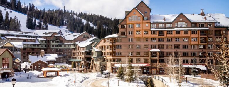 Zephyr Mountain Lodge Winter