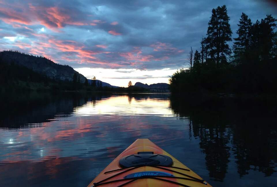 Wine Country Lakeside Retreat with private beach, rock climbing, wine tours, and more | Two Residences - Oliver, Canada