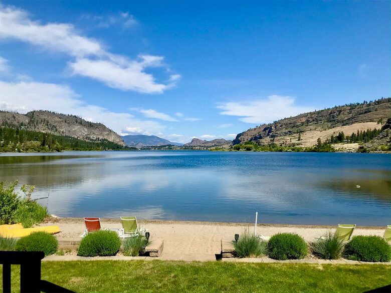 Wine Country Lakeside Retreat with private beach, rock climbing, wine tours, and more | Two Residences - Oliver, Canada