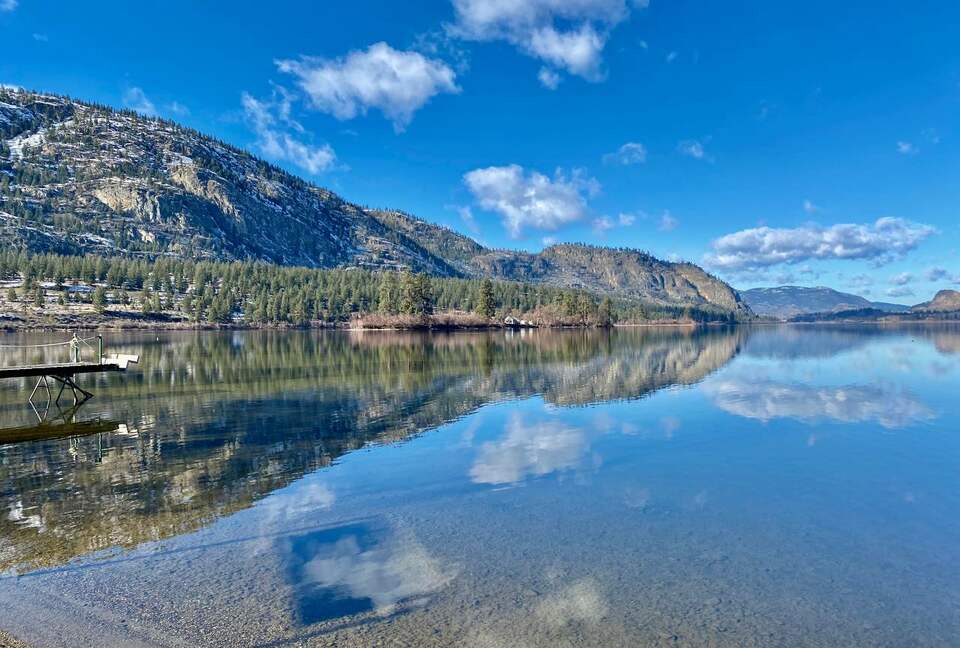 Wine Country Lakeside Retreat with private beach, rock climbing, wine tours, and more | Two Residences - Oliver, Canada