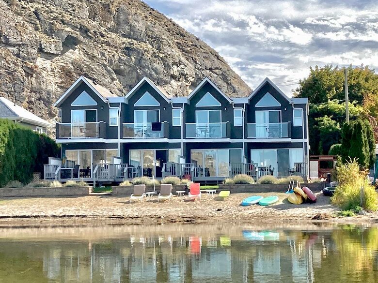 Wine Country Lakeside Retreat with private beach, rock climbing, wine tours, and more | Two Residences - Oliver, Canada