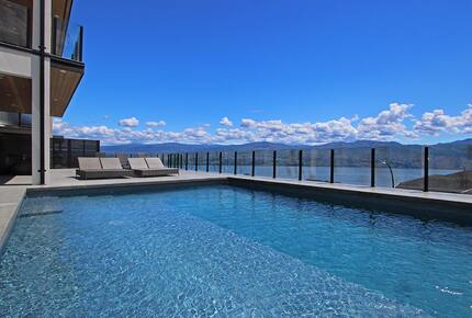 Lake View Residence with Hot Tub & Pool overlooking Okanagan Lake - West Kelowna, Canada
