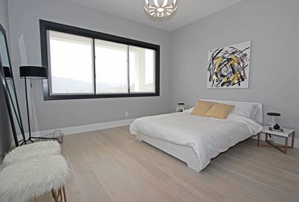 Lake View Residence with Hot Tub & Pool overlooking Okanagan Lake - West Kelowna, Canada