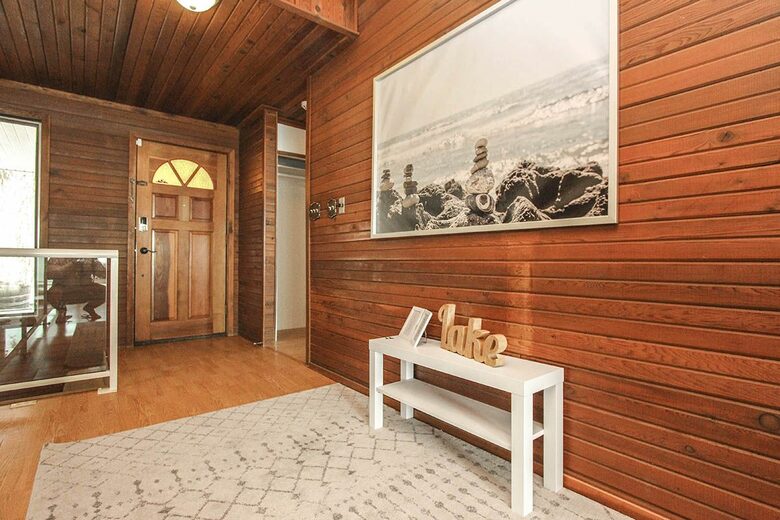 Lakefront West Kelowna Getaway | with private dock and beach - West Kelowna, Canada