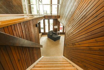 Lakefront West Kelowna Getaway | with private dock and beach - West Kelowna, Canada