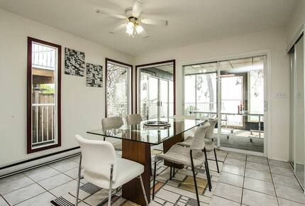 Lakefront West Kelowna Getaway | with private dock and beach - West Kelowna, Canada