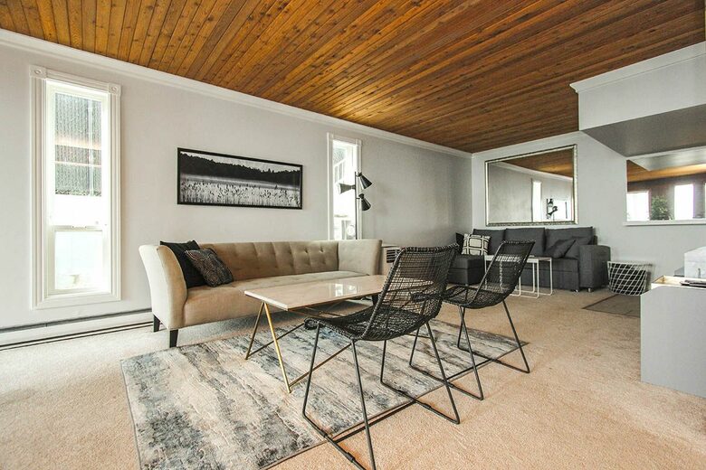 Lakefront West Kelowna Getaway | with private dock and beach - West Kelowna, Canada