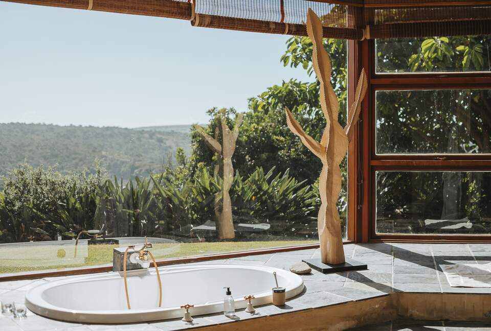 Sandcastle Luxury Villa (R) - Wesley, South Africa