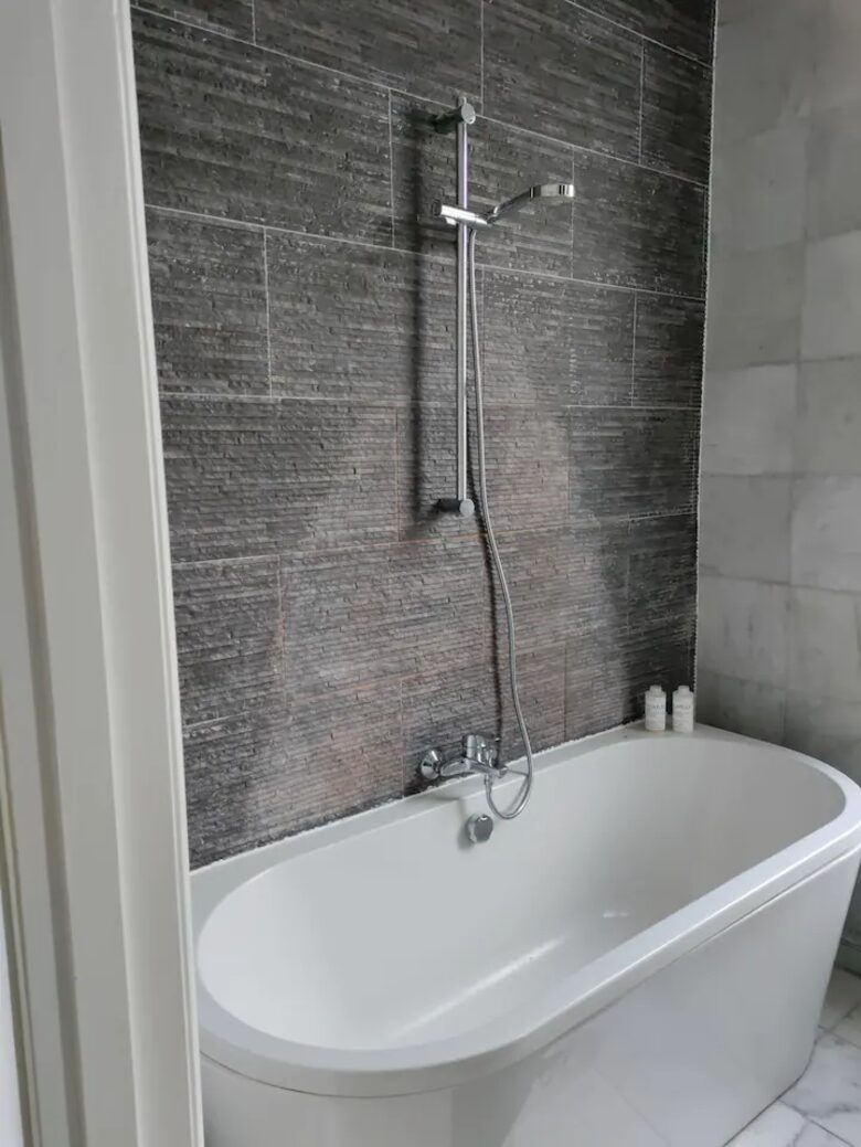 Luxor House - London, United Kingdom