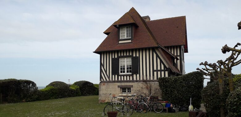 Le Bateau sur l'Herbe in Normandy - Benerville sur Mer, France