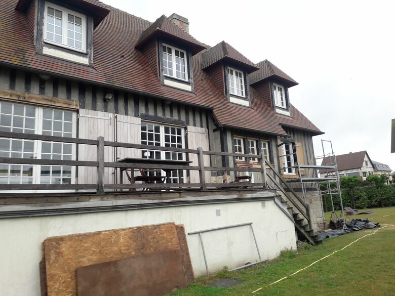 Le Bateau sur l'Herbe in Normandy - Benerville sur Mer, France