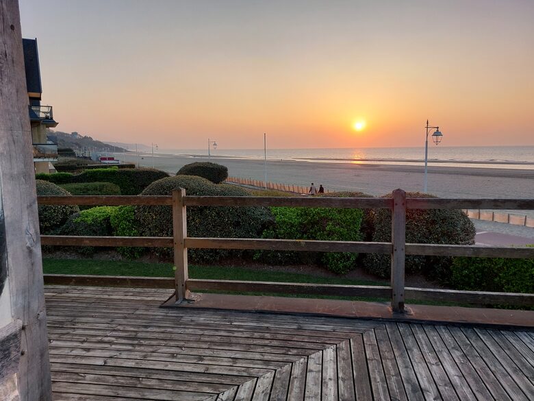 Le Bateau sur l'Herbe in Normandy - Benerville sur Mer, France