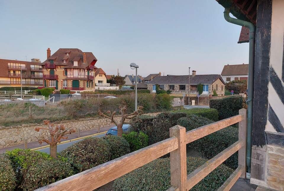 Le Bateau sur l'Herbe in Normandy - Benerville sur Mer, France