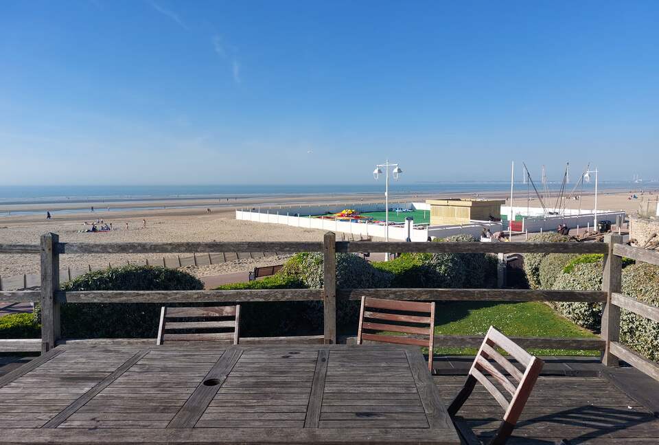 Le Bateau sur l'Herbe in Normandy - Benerville sur Mer, France