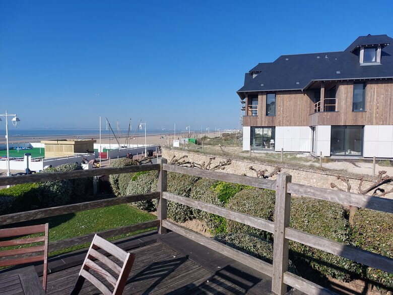 Le Bateau sur l'Herbe in Normandy - Benerville sur Mer, France