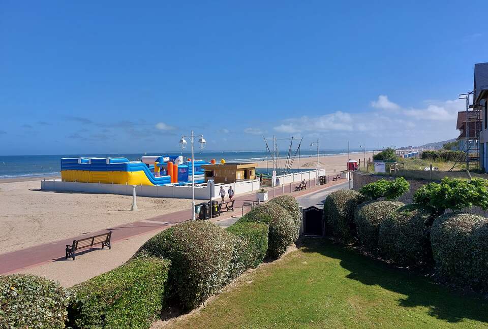 Le Bateau sur l'Herbe in Normandy - Benerville sur Mer, France