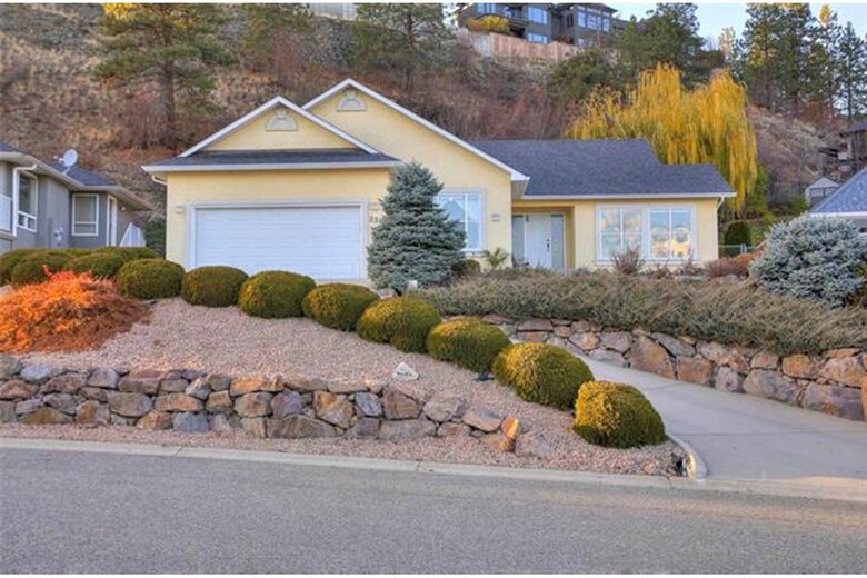 Peaceful Kelowna Retreat | with heated pool and sunset & lake views - Kelowna, Canada