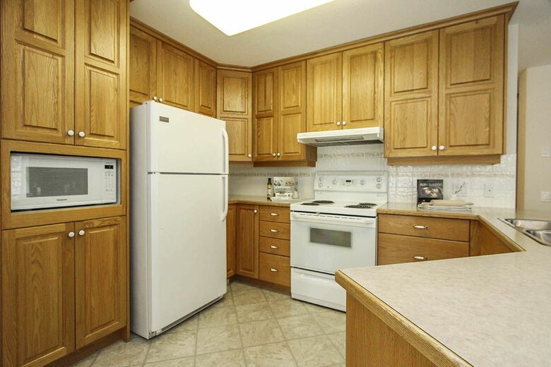 Peaceful Kelowna Retreat | with heated pool and sunset & lake views - Kelowna, Canada