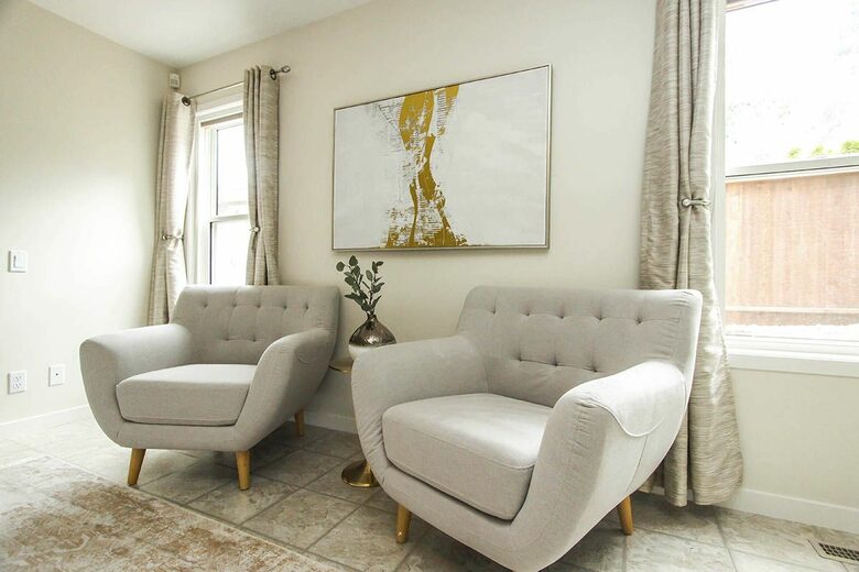 Peaceful Kelowna Retreat | with heated pool and sunset & lake views - Kelowna, Canada