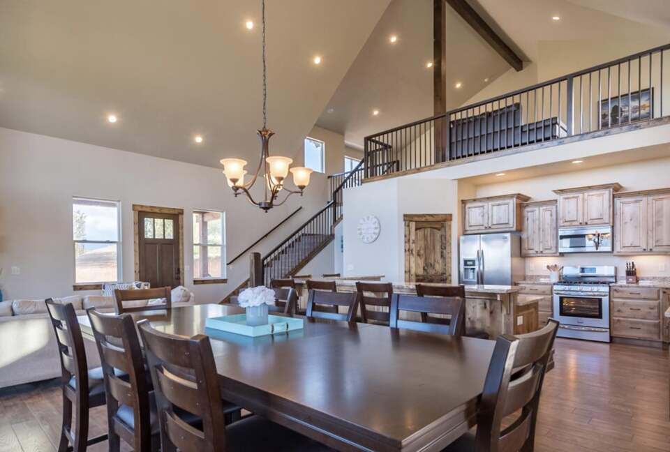 Bear Lake Luxury Lodge - Garden City, Utah