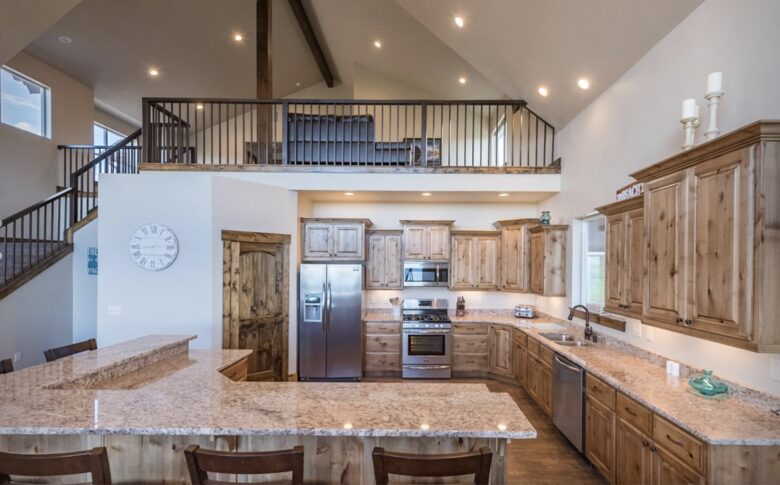 Bear Lake Luxury Lodge - Garden City, Utah