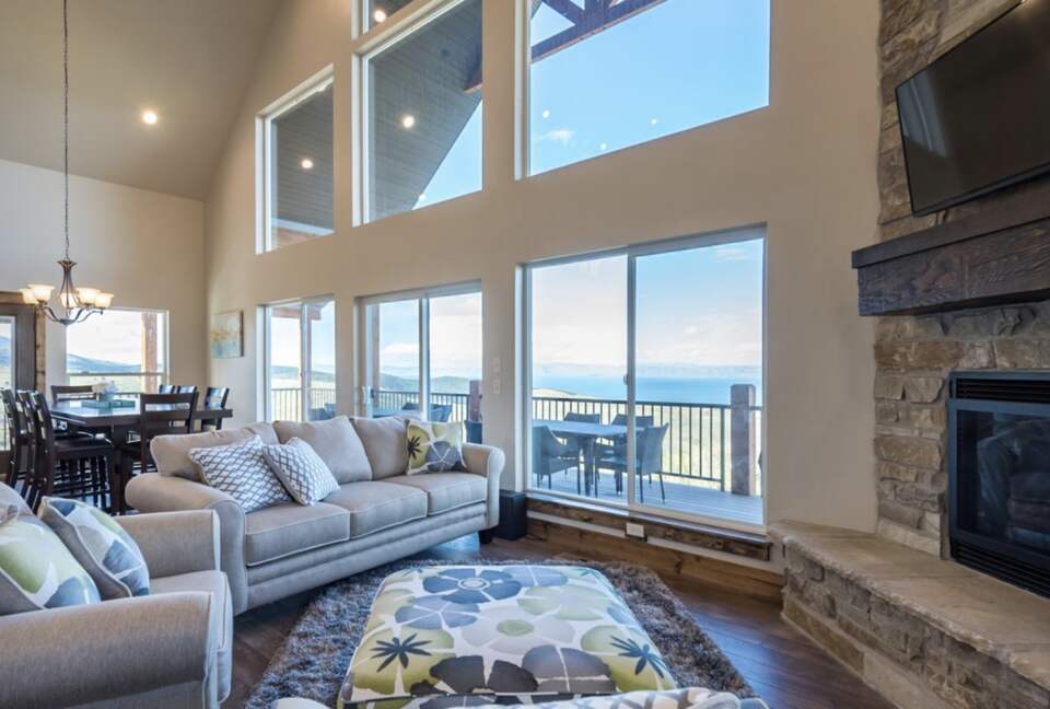 Bear Lake Luxury Lodge - Garden City, Utah