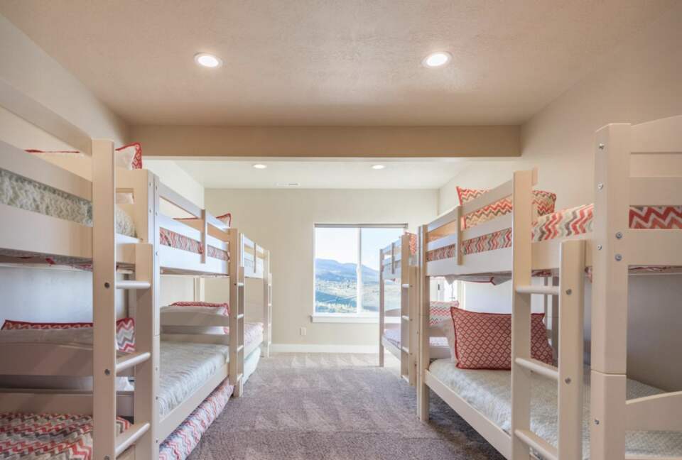 Bear Lake Luxury Lodge - Garden City, Utah