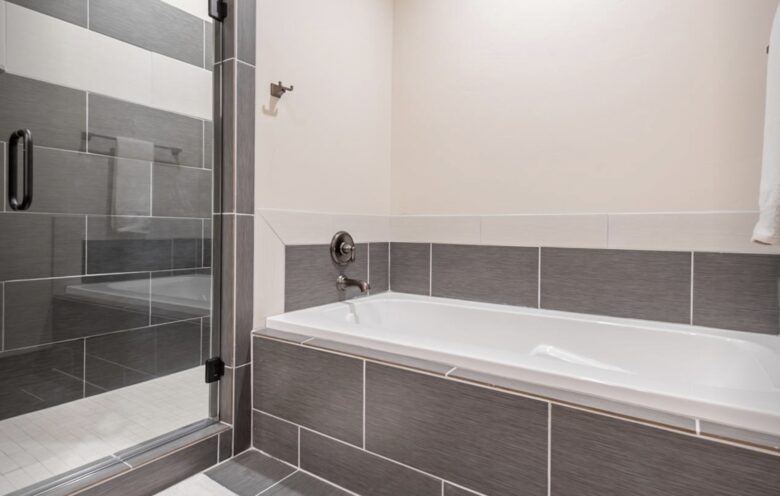 Bear Lake Luxury Lodge - Garden City, Utah