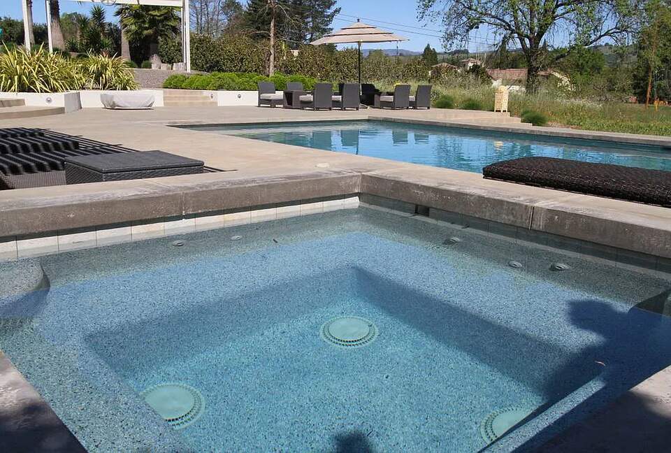 Relaxing Sanoma County Getaway | with private pool and spa - Healdsburg, California