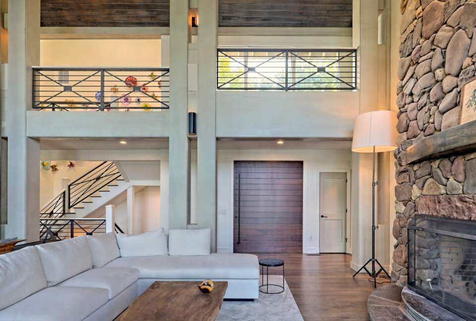 Resort-Style Lake Living on Chatuge - Hayesville, North Carolina