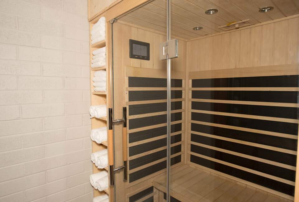 Park City Paradise | with hot tub, indoor sauna, & walking distance of lifts - Park City, Utah
