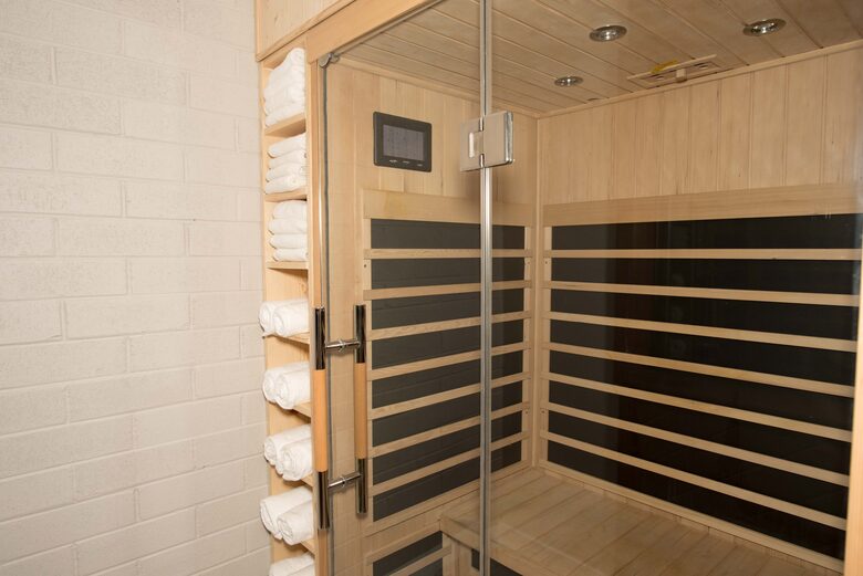 Park City Paradise | with hot tub, indoor sauna, & walking distance of lifts - Park City, Utah