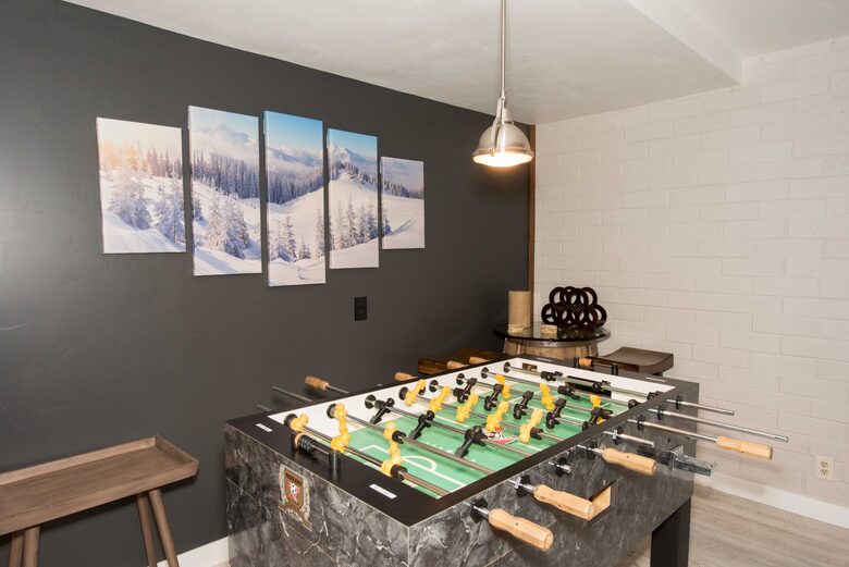 Park City Paradise | with hot tub, indoor sauna, & walking distance of lifts - Park City, Utah