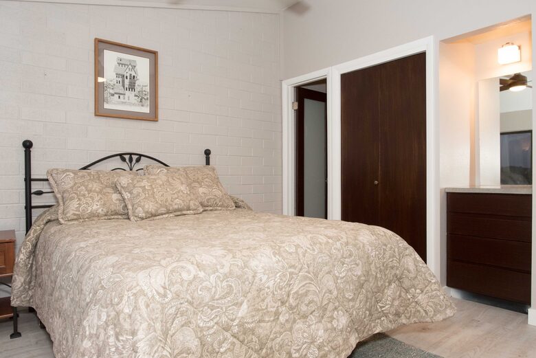 Park City Paradise | with hot tub, indoor sauna, & walking distance of lifts - Park City, Utah
