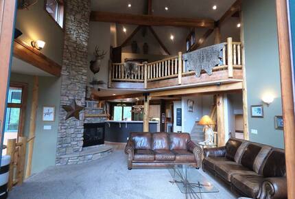 Mountain Home on Trout Creek Ranch - Woodland Park, Colorado