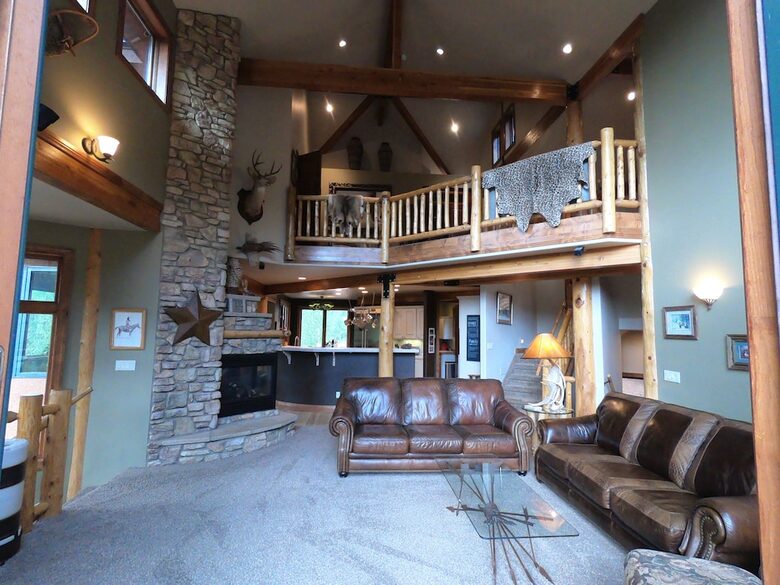 Mountain Home on Trout Creek Ranch - Woodland Park, Colorado